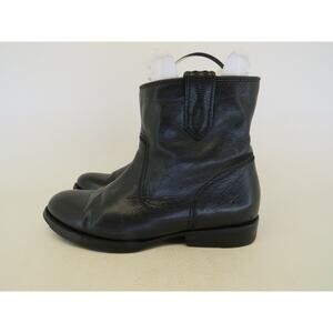 Frye Black Leather Ankle Riding Fashion Boots Bootie Womens Size 6 B